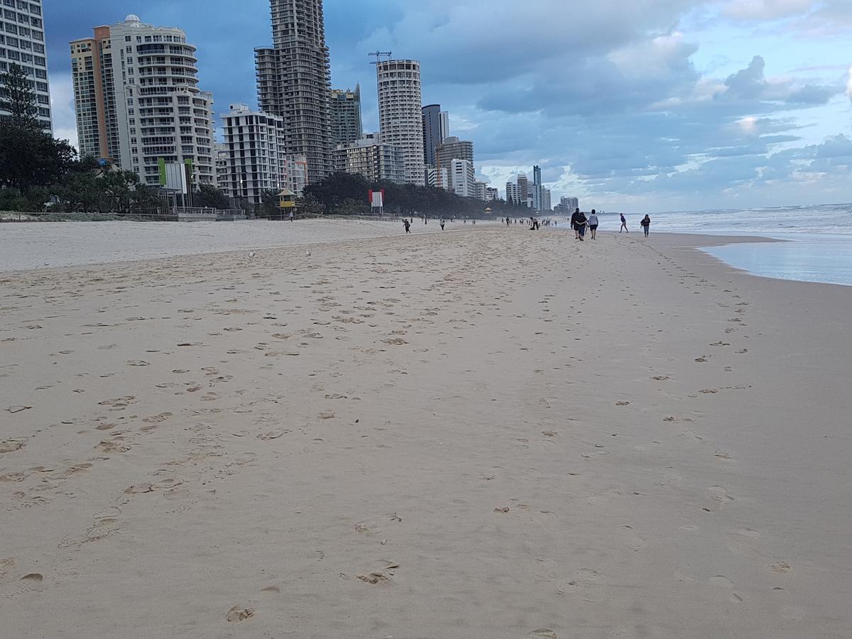 The Sands Surfers Paradise Bagian luar foto