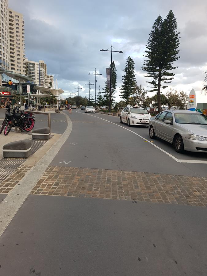 The Sands Surfers Paradise Bagian luar foto